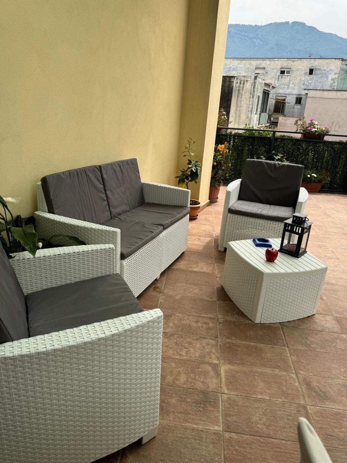 Appartamento Hibiscus Castellammare di Stabia Esterno foto